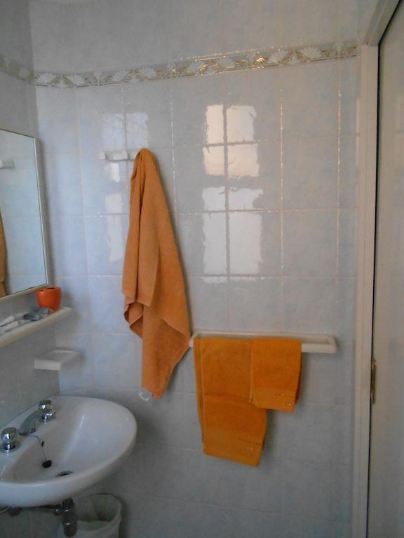 Hotel Villa Dei Platani Bellaria-Igea Marina Kamer foto