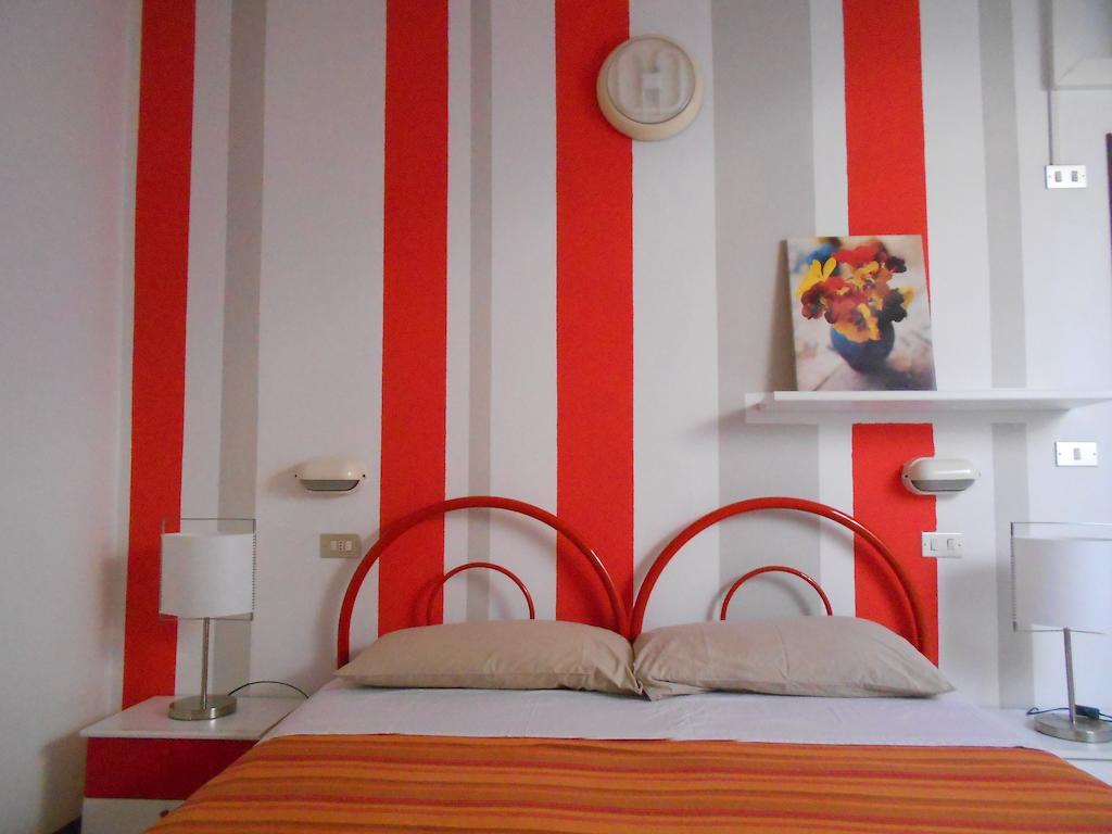 Hotel Villa Dei Platani Bellaria-Igea Marina Kamer foto