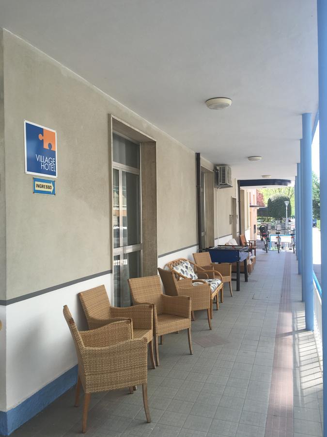 Hotel Villa Dei Platani Bellaria-Igea Marina Buitenkant foto